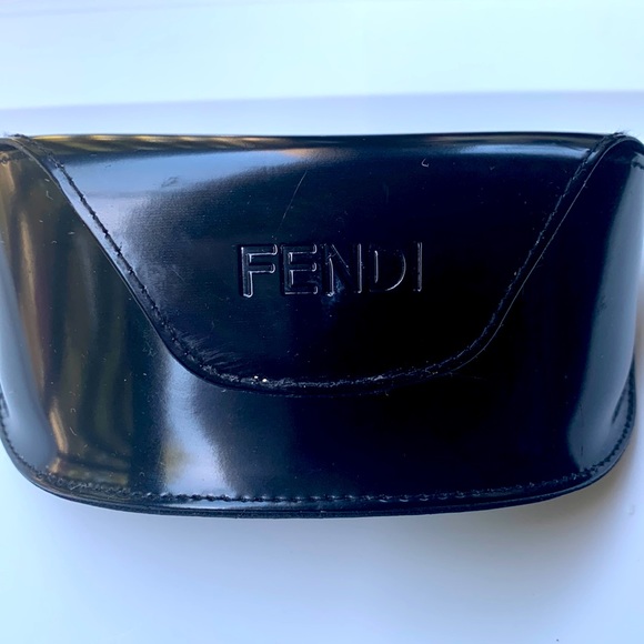 FENDI vintage tortoise sunglasses - Picture 2 of 7